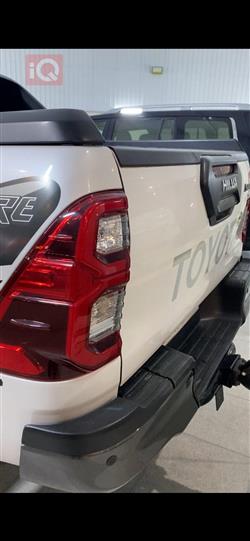 تويوتا هايلوكس